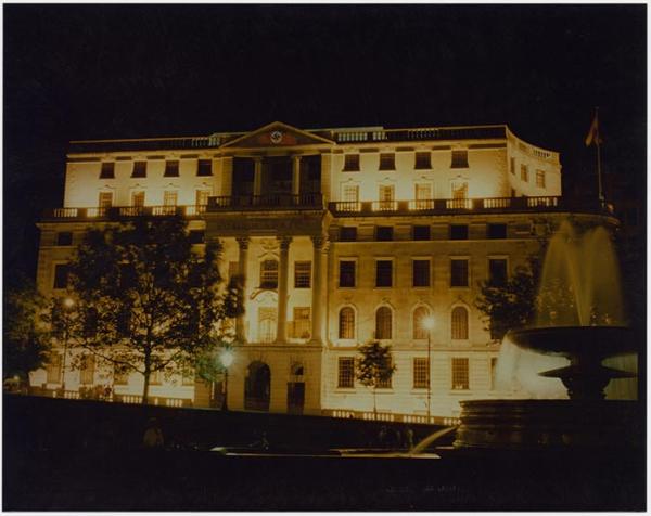 Illustration: Krzysztof Wodiczko, The South African Embassy, Projection. Trafalgar Square, London, 1985.